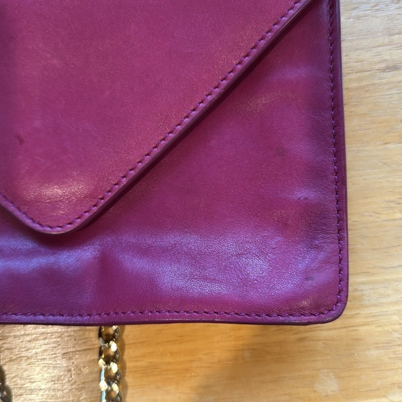BARNEYS NEW YORK fuschia pink golden link bag - Picture 9 of 11